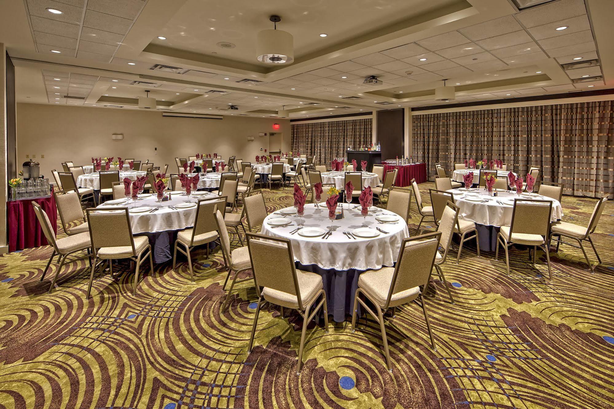Holiday Inn & Suites Tupelo North By Ihg Extérieur photo